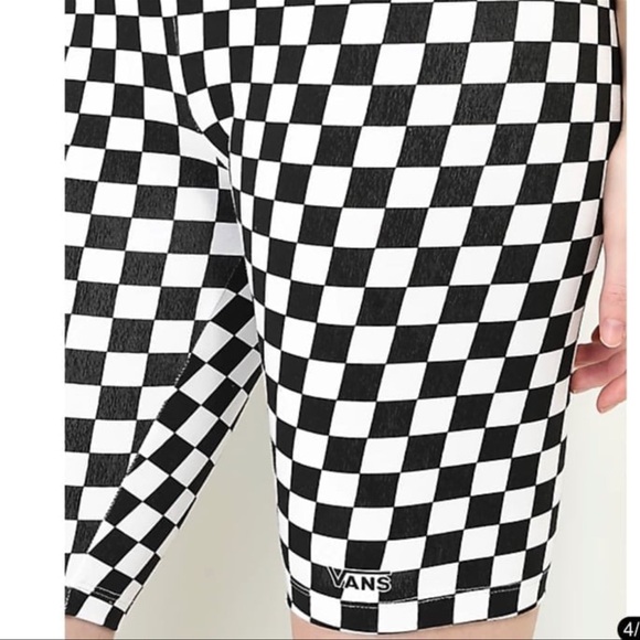 Vans legging shorts in black & white checkerboard - Picture 5 of 12